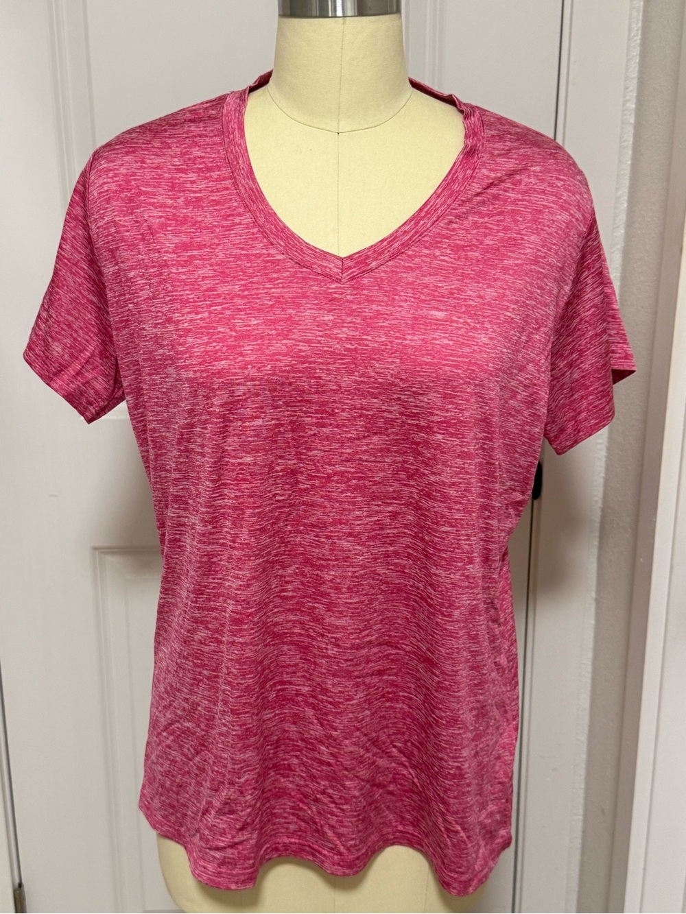 XL Heather Pink Women’s Performance Shirt - Excellent Condition
